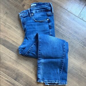 Women’s Good American Straight Ankle Jeans